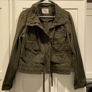 ASHLEY BY 26 International Utility Collection Ladies Jacket. Olive Green. XL